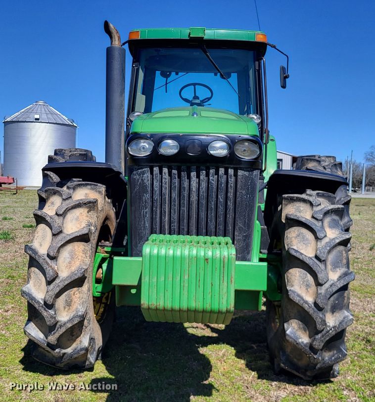 image for item DO3600 2004 John Deere 8420  MFWD tractor