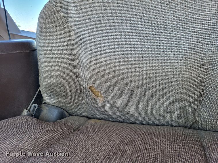 image for item DO3600 2004 John Deere 8420  MFWD tractor