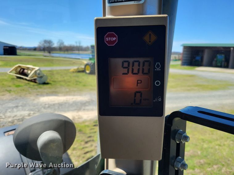 image for item DO3600 2004 John Deere 8420  MFWD tractor