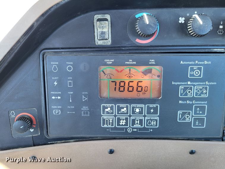 image for item DO3600 2004 John Deere 8420  MFWD tractor