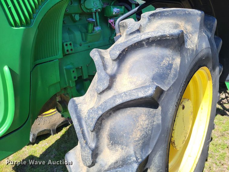 image for item DO3600 2004 John Deere 8420  MFWD tractor