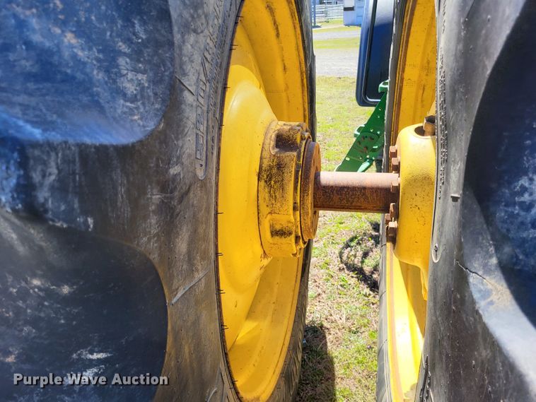 image for item DO3600 2004 John Deere 8420  MFWD tractor