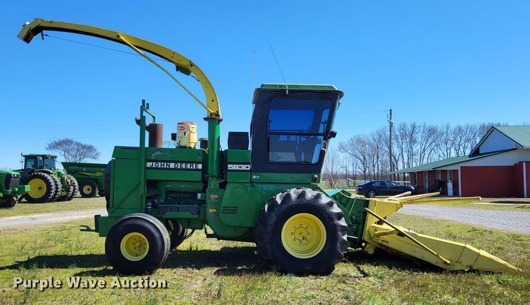 image for item DO3601 1990 John Deere 5830  forage harvester