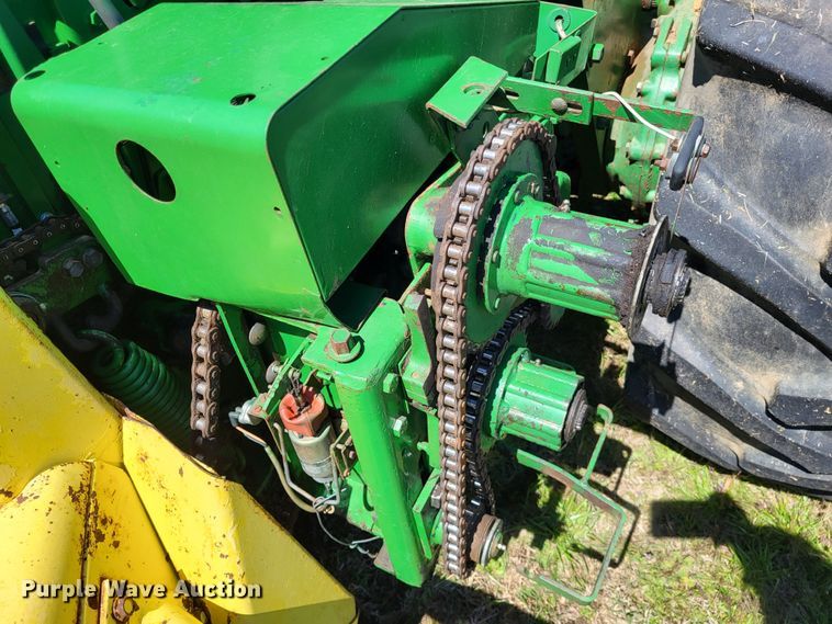 image for item DO3601 1990 John Deere 5830  forage harvester