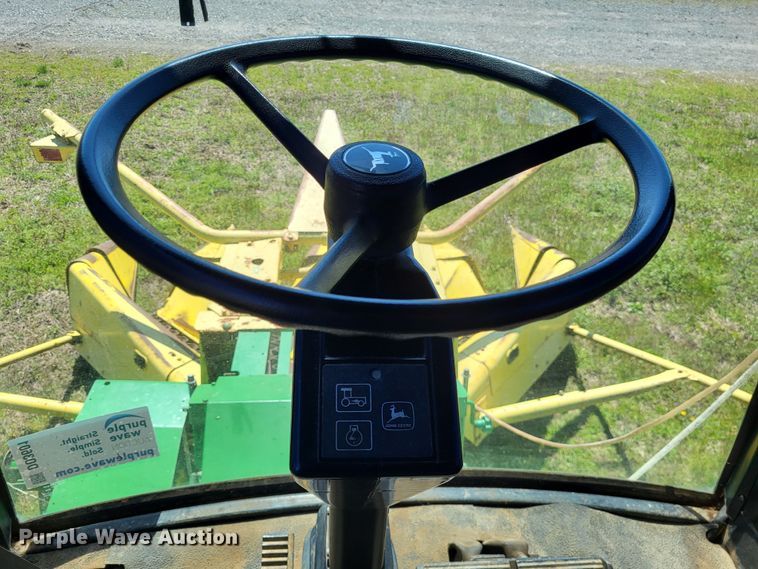 image for item DO3601 1990 John Deere 5830  forage harvester