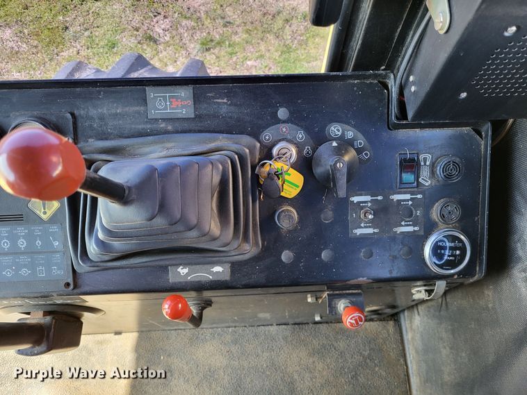 image for item DO3601 1990 John Deere 5830  forage harvester