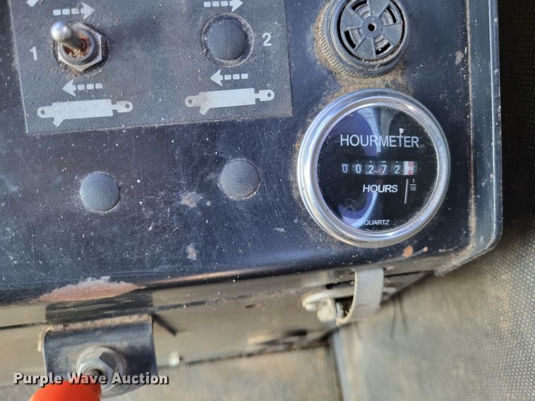 image for item DO3601 1990 John Deere 5830  forage harvester