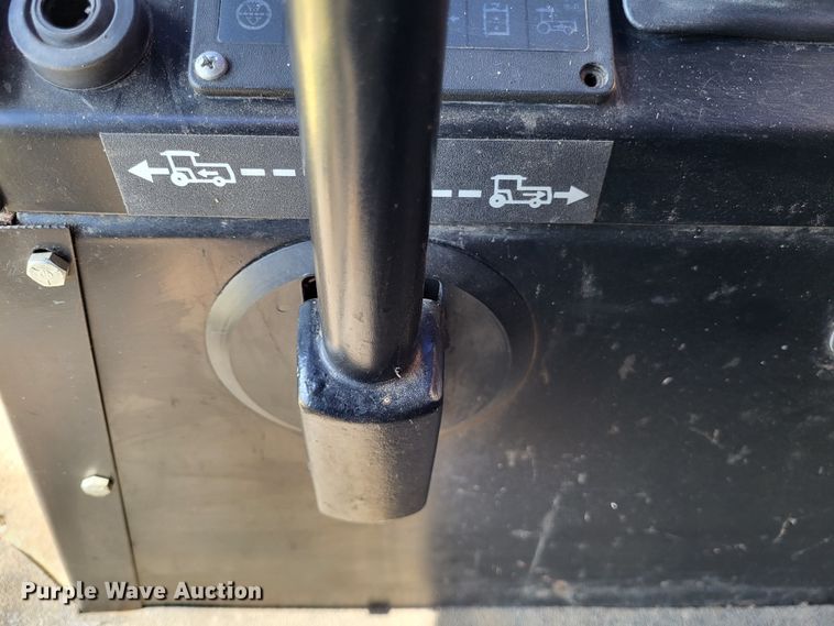 image for item DO3601 1990 John Deere 5830  forage harvester