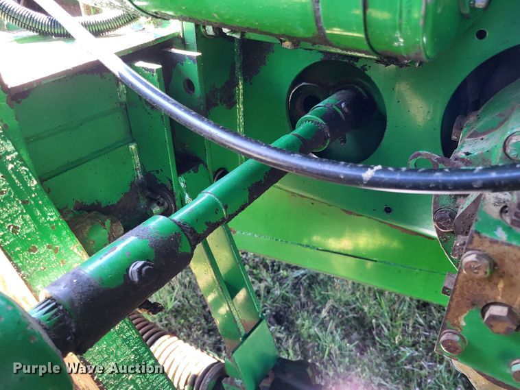 image for item DO3601 1990 John Deere 5830  forage harvester