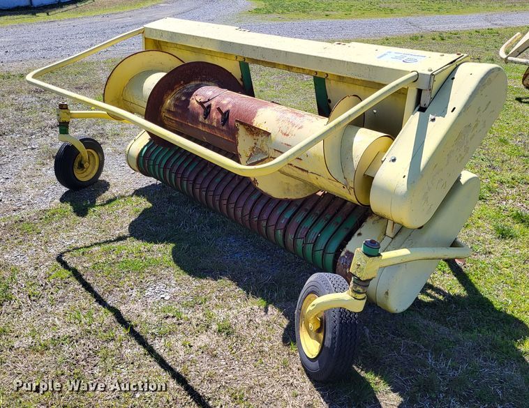 image for item DO3601 1990 John Deere 5830  forage harvester