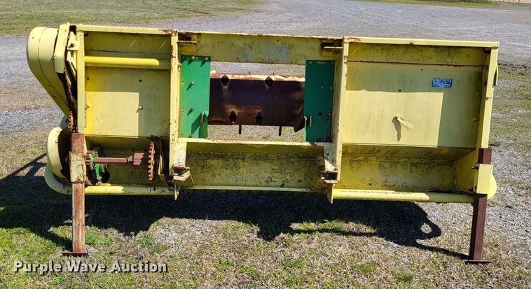 image for item DO3601 1990 John Deere 5830  forage harvester