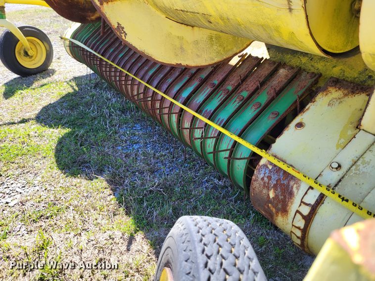 image for item DO3601 1990 John Deere 5830  forage harvester