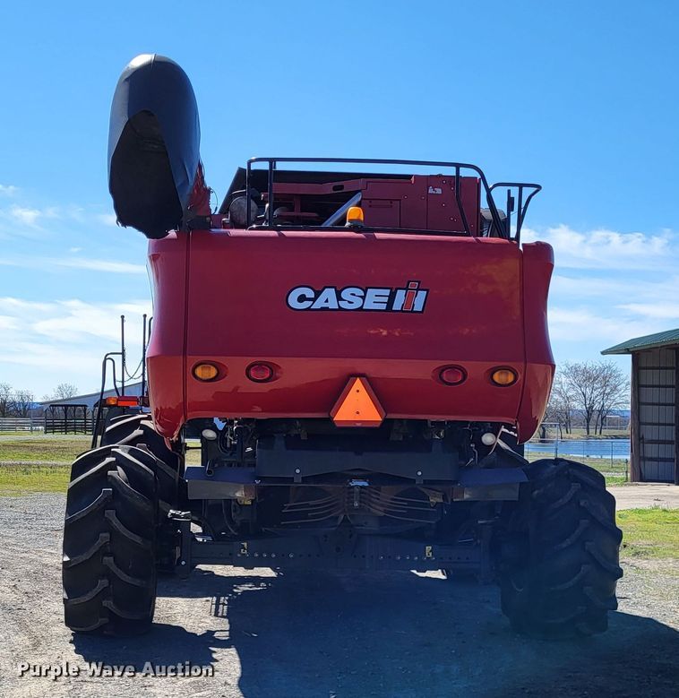 image for item DO3604 2007 Case IH 7010  RWA combine