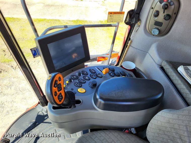 image for item DO3604 2007 Case IH 7010  RWA combine