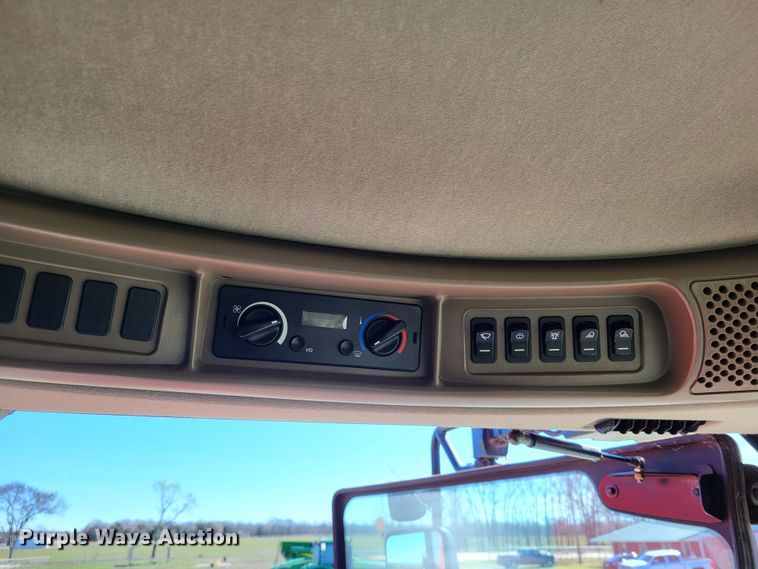 image for item DO3604 2007 Case IH 7010  RWA combine