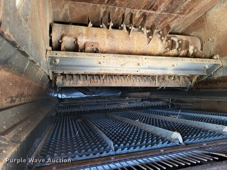 image for item DO3604 2007 Case IH 7010  RWA combine