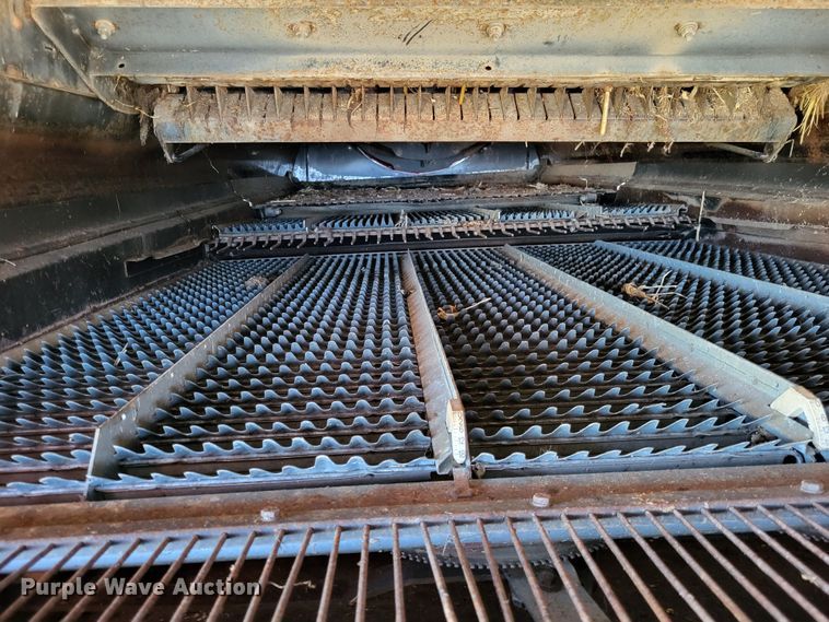 image for item DO3604 2007 Case IH 7010  RWA combine