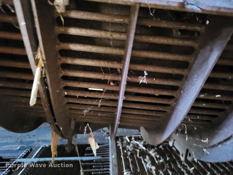 image for item DO3604 2007 Case IH 7010  RWA combine