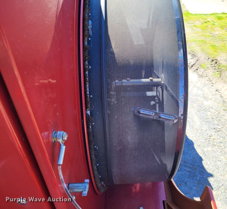 image for item DO3604 2007 Case IH 7010  RWA combine