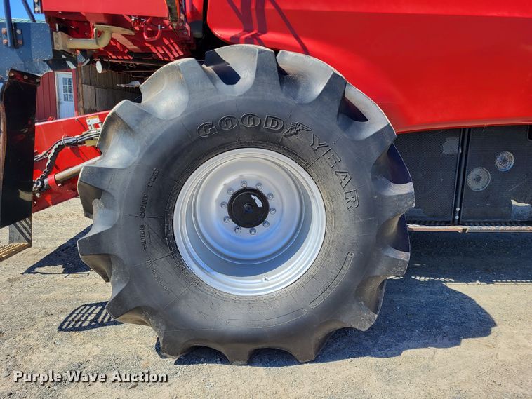 image for item DO3604 2007 Case IH 7010  RWA combine