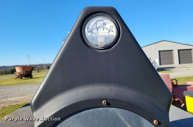 image for item DO3606 John Deere 7300 MaxEmerge 2  air seeder