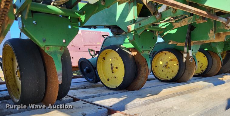 image for item DO3606 John Deere 7300 MaxEmerge 2  air seeder