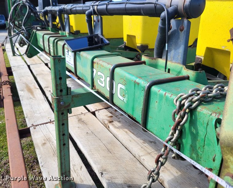 image for item DO3606 John Deere 7300 MaxEmerge 2  air seeder