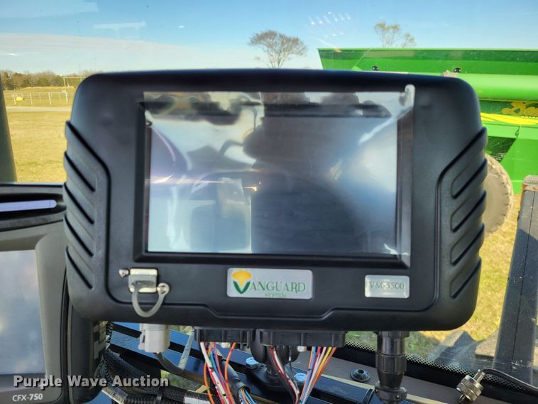 image for item DO3606 John Deere 7300 MaxEmerge 2  air seeder