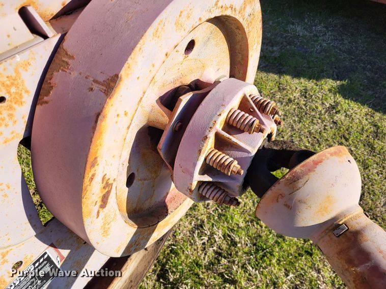 image for item DO3608 New Holland Hayliner 320  small square baler