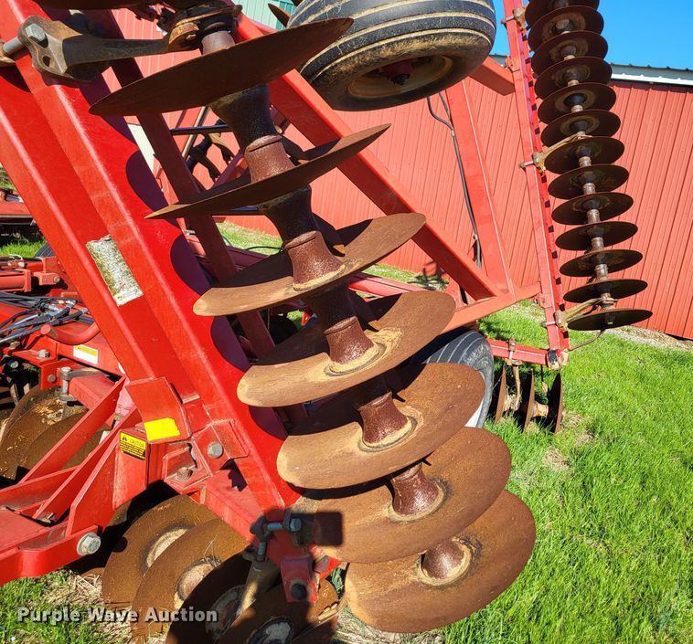 image for item DO3614 Case IH 3950  tandem disk