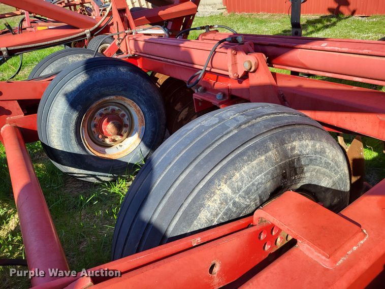 image for item DO3614 Case IH 3950  tandem disk