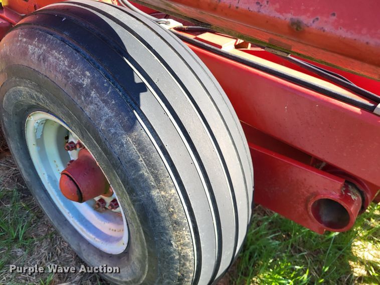 image for item DO3614 Case IH 3950  tandem disk