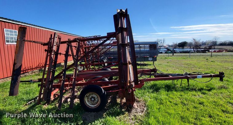 image for item DO3615 Hutchinson Wil-Rich 1400  mulch finisher