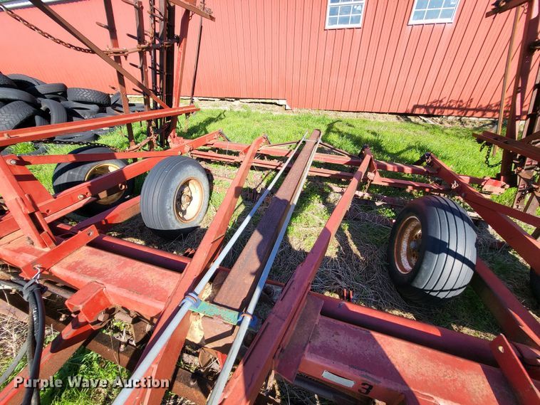 image for item DO3615 Hutchinson Wil-Rich 1400  mulch finisher