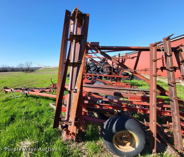 image for item DO3615 Hutchinson Wil-Rich 1400  mulch finisher