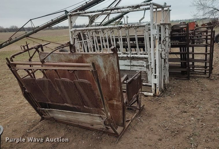 image for item DO3916 Livestock equipment