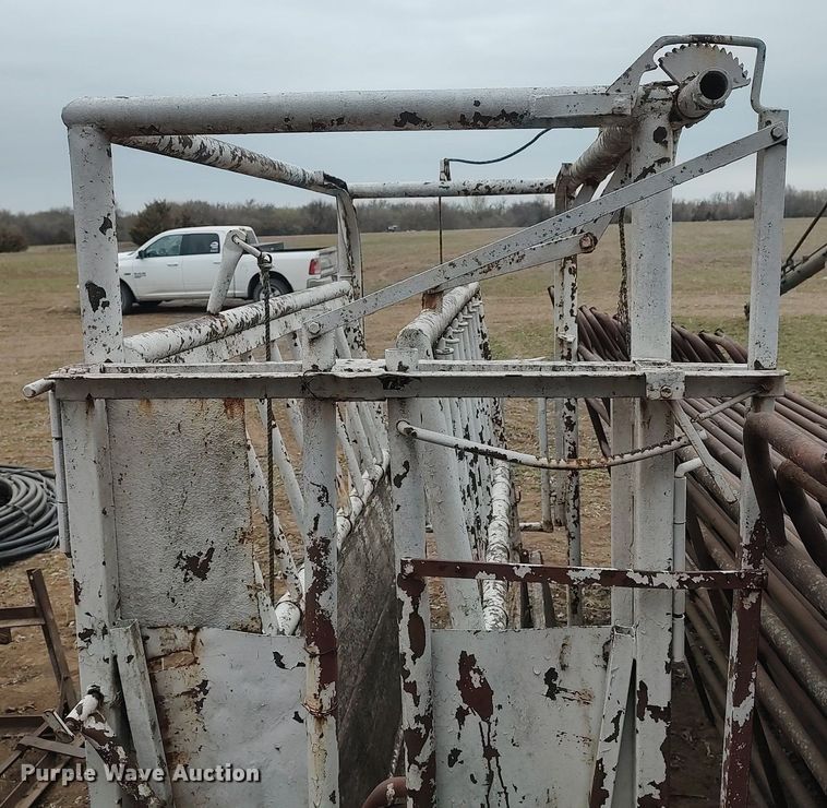 image for item DO3916 Livestock equipment