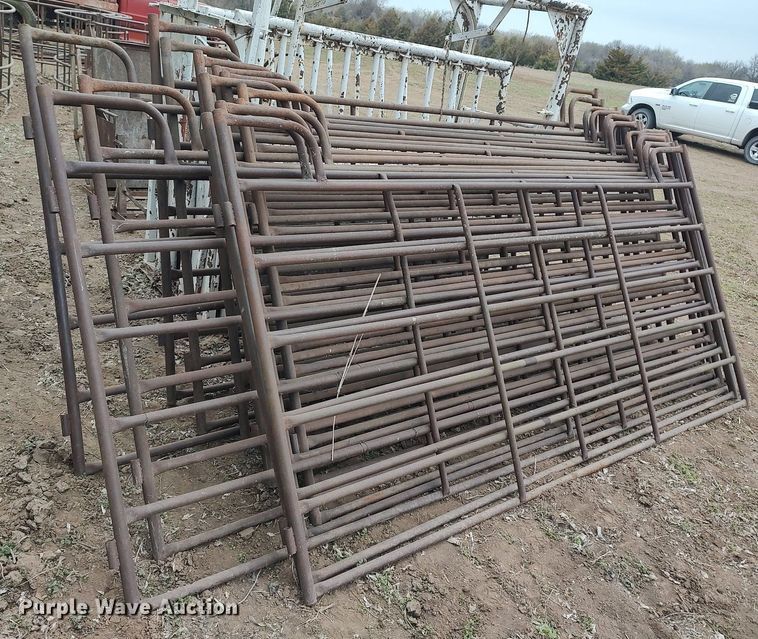 image for item DO3916 Livestock equipment
