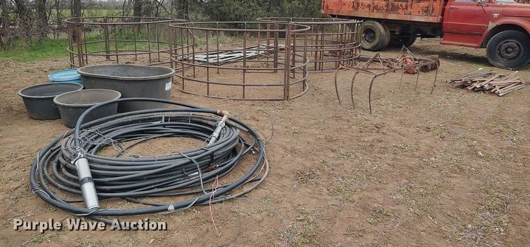 image for item DO3917 Livestock equipment