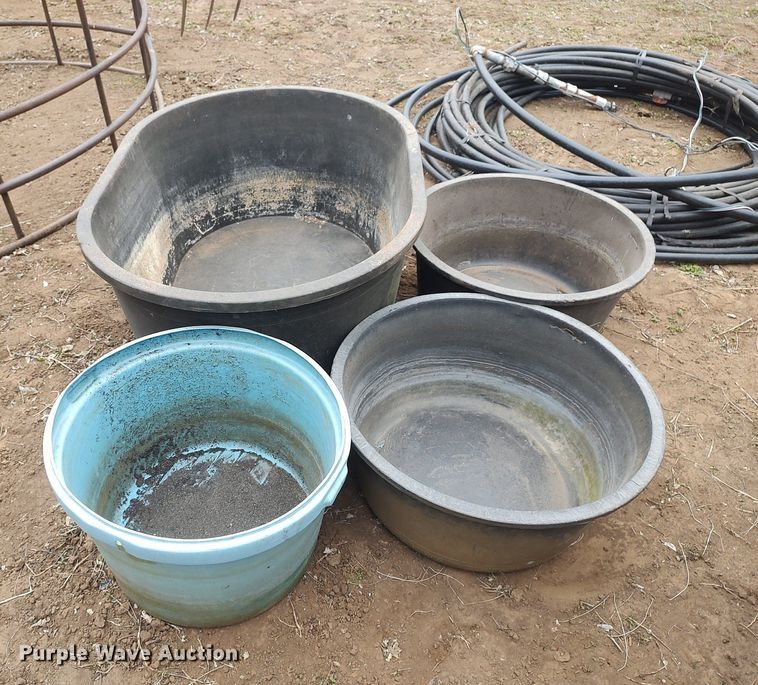 image for item DO3917 Livestock equipment