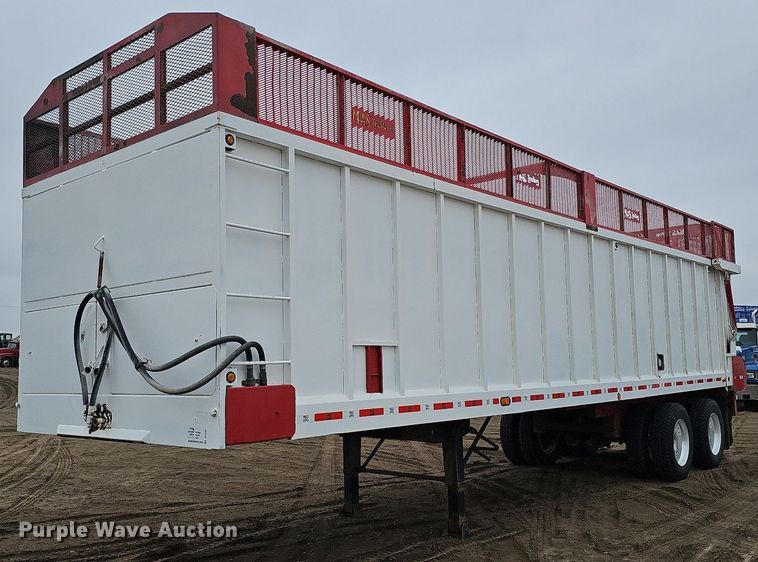 image for item DO4235 2014 MAS Trailers  silage trailer