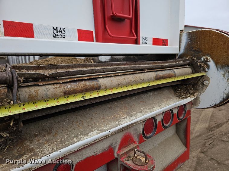 image for item DO4235 2014 MAS Trailers  silage trailer