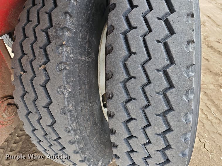 image for item DO4235 2014 MAS Trailers  silage trailer