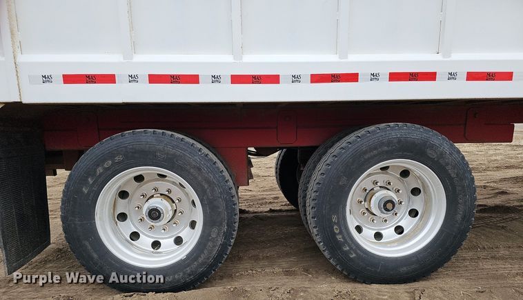 image for item DO4235 2014 MAS Trailers  silage trailer