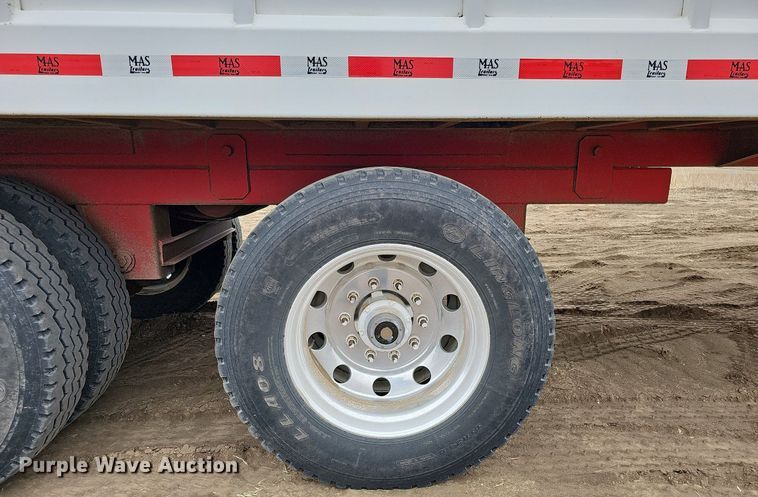 image for item DO4235 2014 MAS Trailers  silage trailer