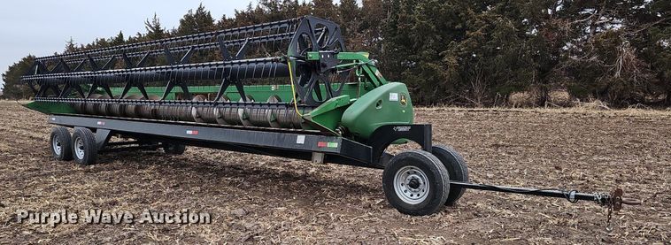 image for item DO4237 John Deere 630R  rigid head