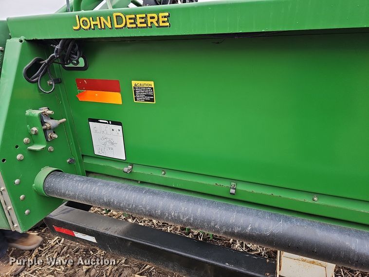 image for item DO4237 John Deere 630R  rigid head