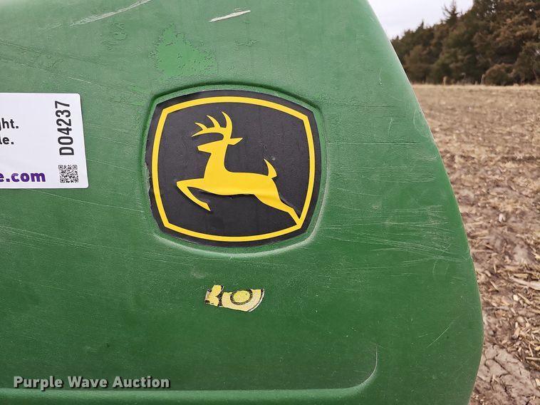 image for item DO4237 John Deere 630R  rigid head