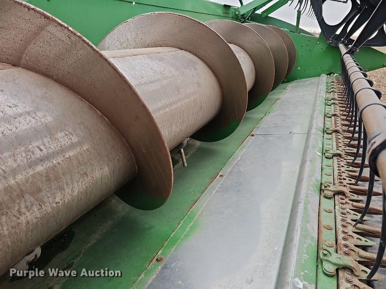 image for item DO4237 John Deere 630R  rigid head