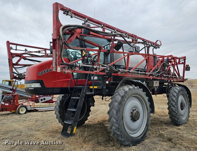 image for item DO4238 2005 Case IH  Patriot SPX4410 sprayer
